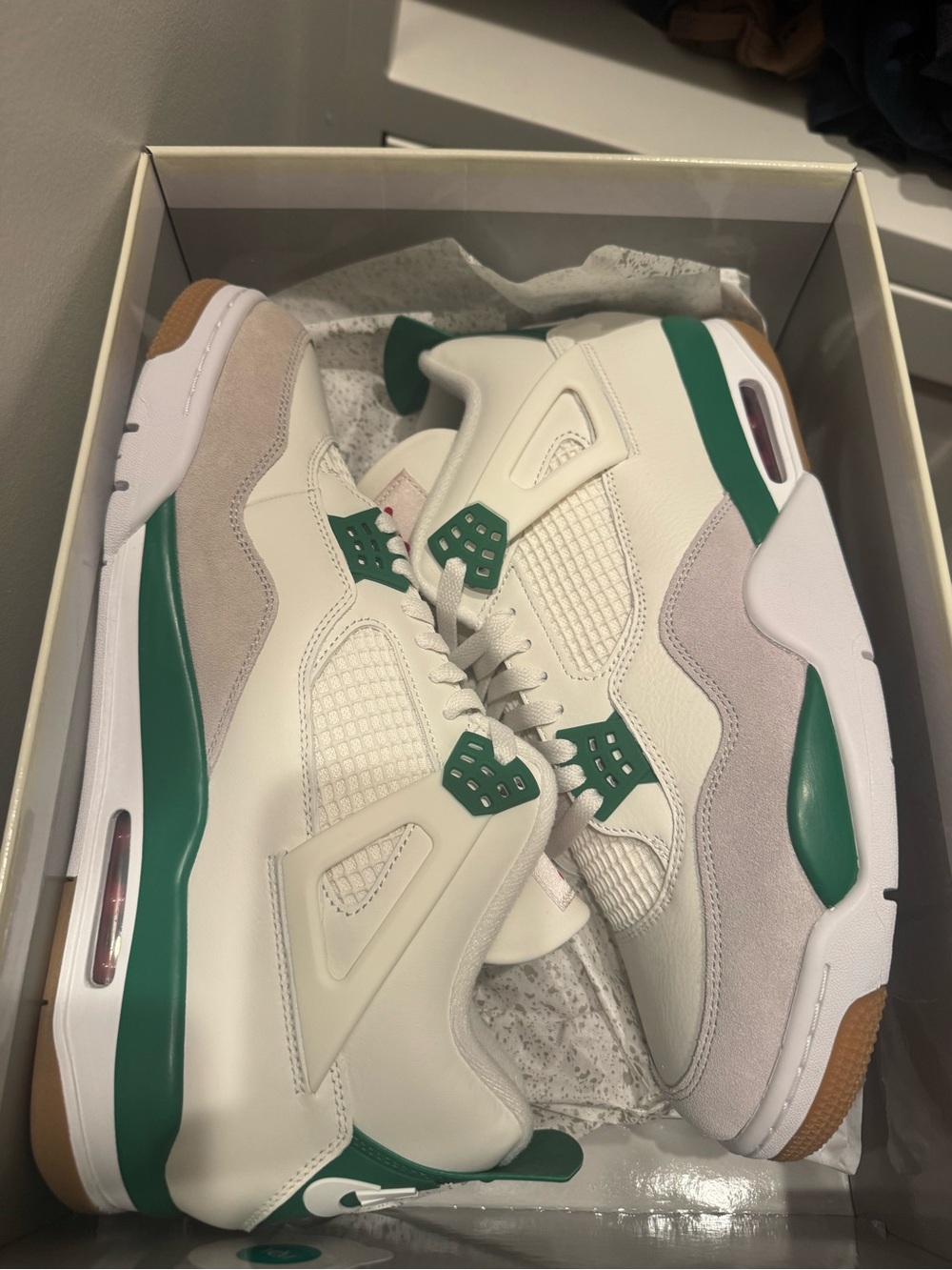 Jordan Men’s SB 4 White Green